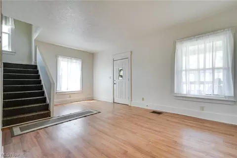 3022 Glenn Pl NW, Canton, OH 44708 photo 6