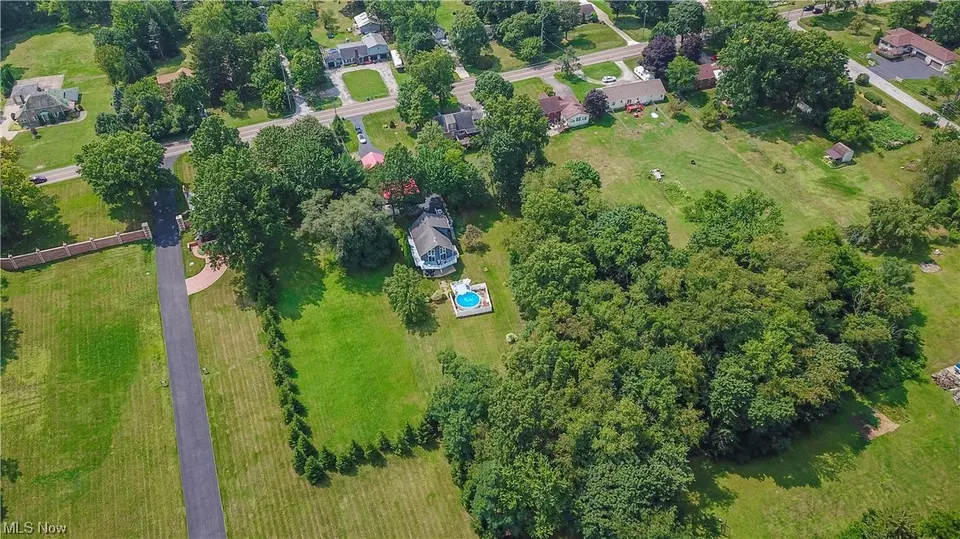  1155 E Robinson Ave, Barberton, OH 44203 photo 35