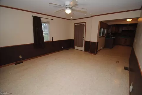 1447 Bellview St, Wickliffe, OH 44092 photo 14