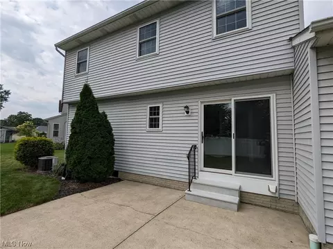 152 Findlay Ct, Elyria, OH 44035 photo 24