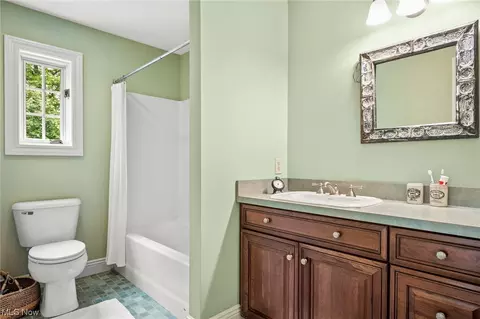 9377 Baldwin Rd, Kirtland Hills, OH 44060 photo 24