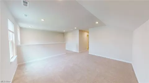 6804 Graceway Cir, Canton, OH 44721 photo 19