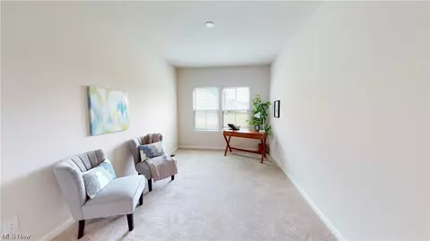 6804 Graceway Cir, Canton, OH 44721 photo 12