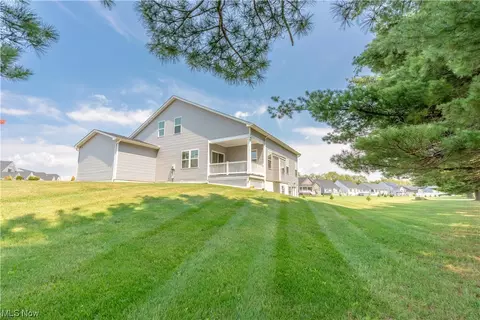 6804 Graceway Cir, Canton, OH 44721 photo 3