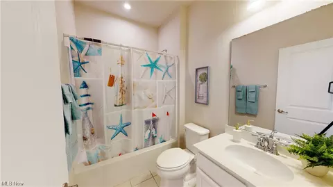 6804 Graceway Cir, Canton, OH 44721 photo 17