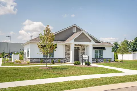 6804 Graceway Cir, Canton, OH 44721 photo 30