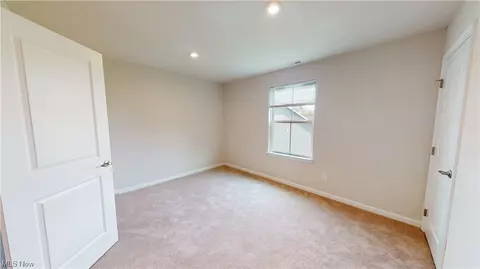 6804 Graceway Cir, Canton, OH 44721 photo 21