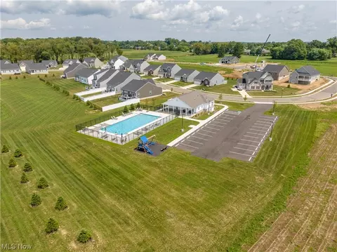 6804 Graceway Cir, Canton, OH 44721 photo 33