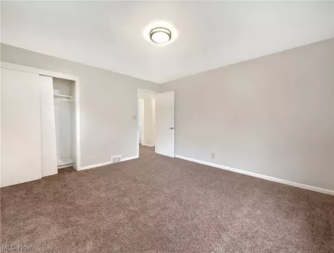 324 E 244th St, Euclid, OH 44123 photo 15