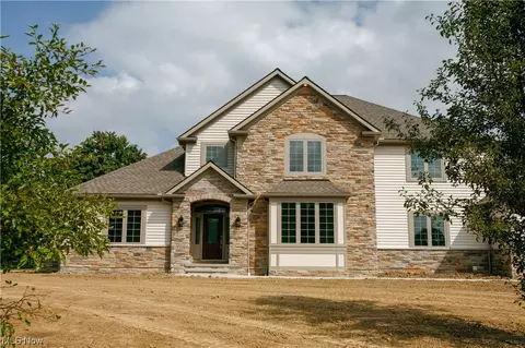 33655 Carlton, Pepper Pike, OH 44124