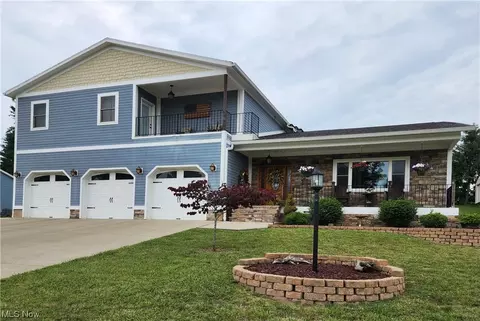 121 Eldorado Dr, Marietta, OH 45750