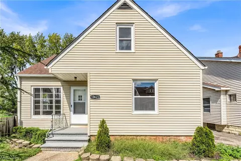 10623 Wadsworth Ave, Garfield Heights, OH 44125