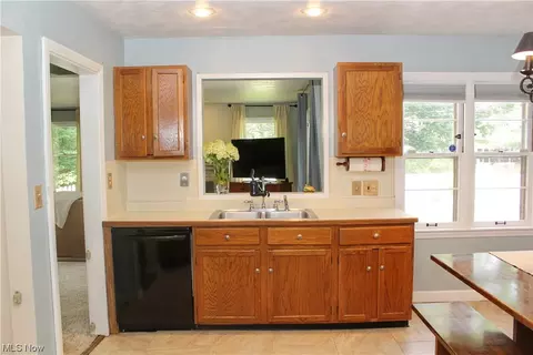 265 Griswold Dr, Boardman, OH 44512 photo 10
