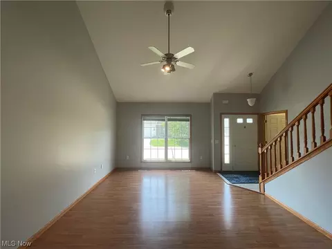 1241 Pebble Ct, Willoughby, OH 44094 photo 7