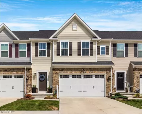 1184 Forecastle Trl, Medina, OH 44256