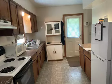 6519 Sanborn Rd, Ashtabula, OH 44004 photo 6