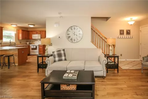 2499 Hazelnut Rd, Ravenna, OH 44266 photo 5
