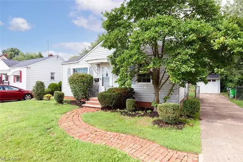 870 E 260th St, Euclid, OH 44132 photo 24
