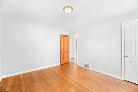 870 E 260th St, Euclid, OH 44132 photo 20