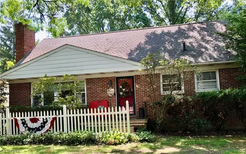 1934 Conwill Rd, Stow, OH 44224 photo 1