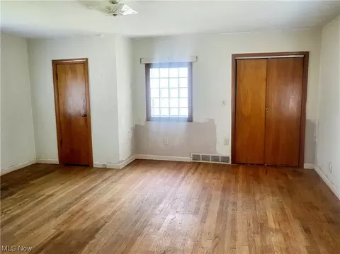 112 E 32nd St, Lorain, OH 44055 photo 9