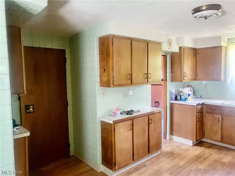 112 E 32nd St, Lorain, OH 44055 photo 7