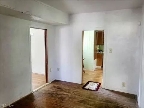 112 E 32nd St, Lorain, OH 44055 photo 5