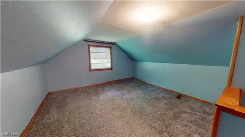 1171 Hilltop Dr, Akron, OH 44310 photo 17