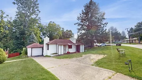 244 Chapel Rd, Wheeling, WV 26003 photo 2