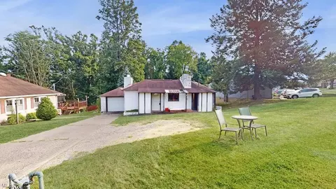 244 Chapel Rd, Wheeling, WV 26003 photo 1