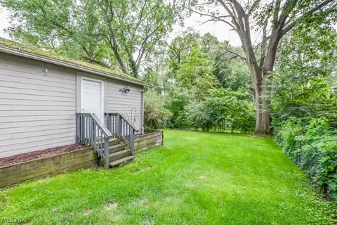 1852 Java Ave, Akron, OH 44305 photo 19