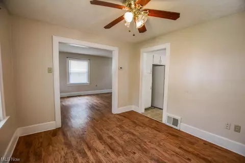 1852 Java Ave, Akron, OH 44305 photo 5