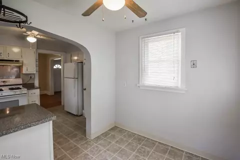 1852 Java Ave, Akron, OH 44305 photo 8