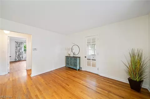 33716 Baldwin Rd, Solon, OH 44139 photo 9