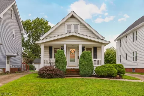 3714 Pershing Ave, Parma, OH 44134 photo 1