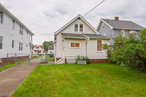 3714 Pershing Ave, Parma, OH 44134 photo 22