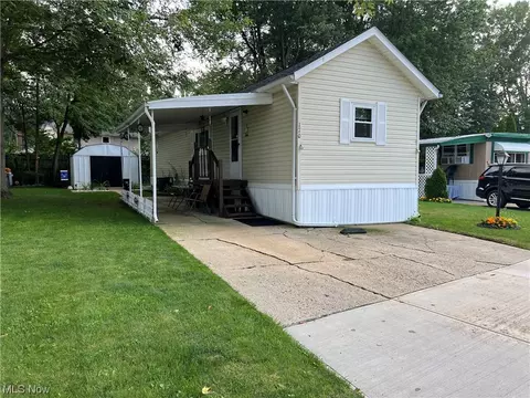 6610 Lear Nagle Rd #170, North Ridgeville, OH 44039