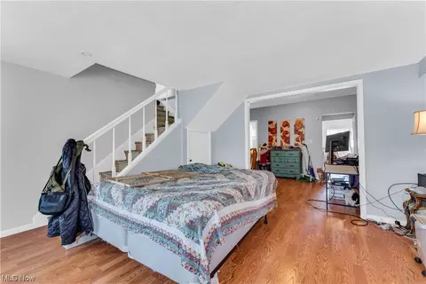 111 E 220th St, Euclid, OH 44123 photo 5