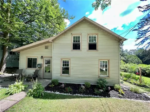 231 E King St, Chardon, OH 44024 photo 7