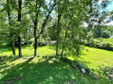 231 E King St, Chardon, OH 44024 photo 32