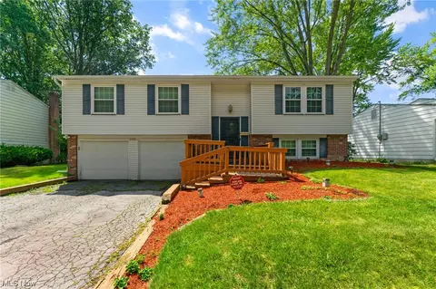 3145 Williamsburg St NW, Warren, OH 44485 photo 1