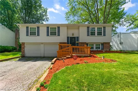 3145 Williamsburg St NW, Warren, OH 44485 photo 1