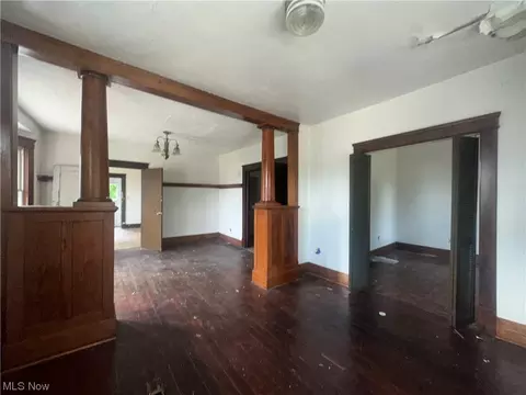 2842 Elyria Ave, Lorain, OH 44055 photo 4