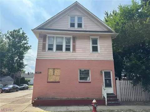 2842 Elyria Ave, Lorain, OH 44055 photo 1