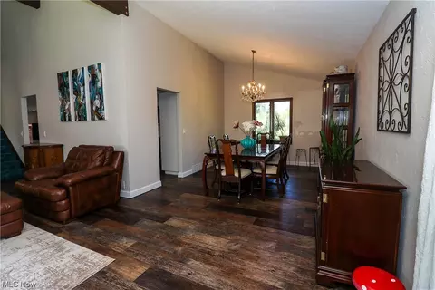 2448 River Rd, Willoughby Hills, OH 44094 photo 8