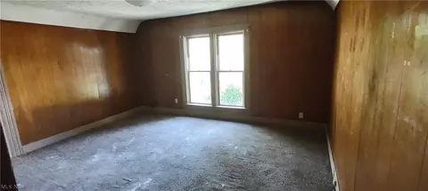 842 E 15th St, Ashtabula, OH 44004 photo 12