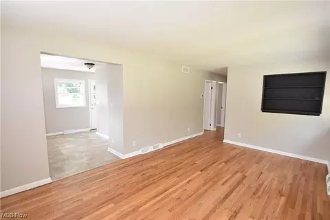 1789 Mathews Rd, Poland, OH 44514 photo 3
