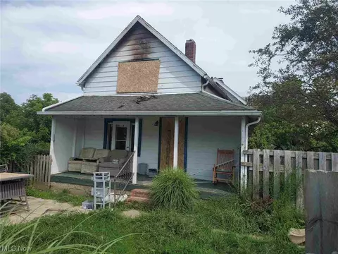 1151 Harpster Ave, Akron, OH 44314