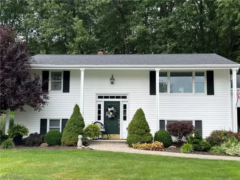 2327 W 13th St, Ashtabula, OH 44004 photo 2