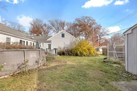 257 Yale Ave, Elyria, OH 44035 photo 5